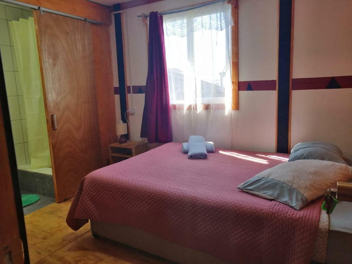 كاسترو Hostal Nomades Chiloe المظهر الخارجي الصورة