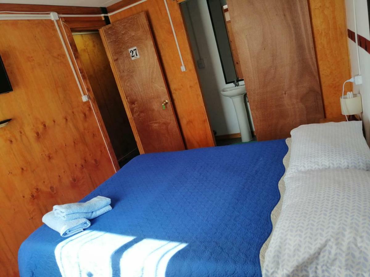 كاسترو Hostal Nomades Chiloe المظهر الخارجي الصورة